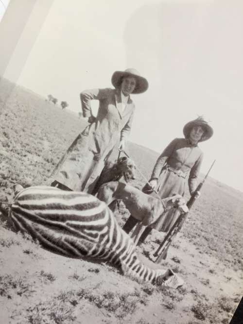 Longing For Darkness: Kamante`s Tales from Out of Africa | Photos / Captions Isak Dinesen