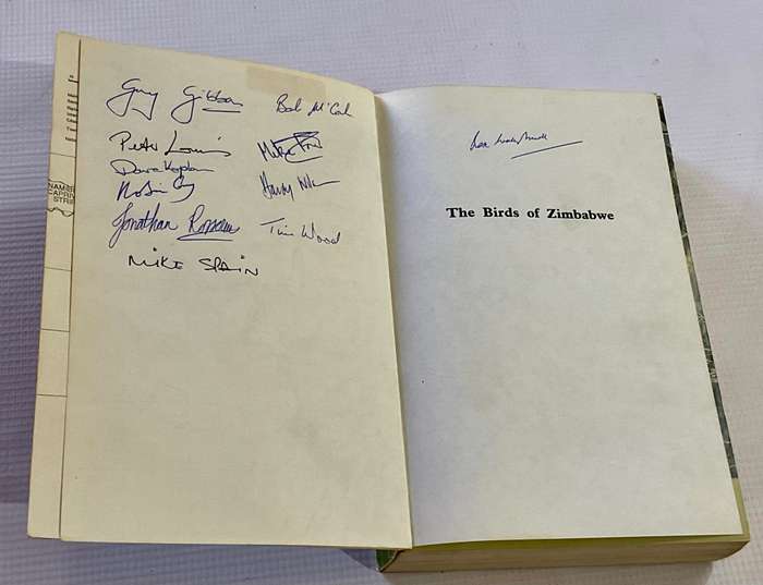 The Birds of Zimbabwe by Michael P Stuart Irwin Soft Cover 1987 | Rhodesiana