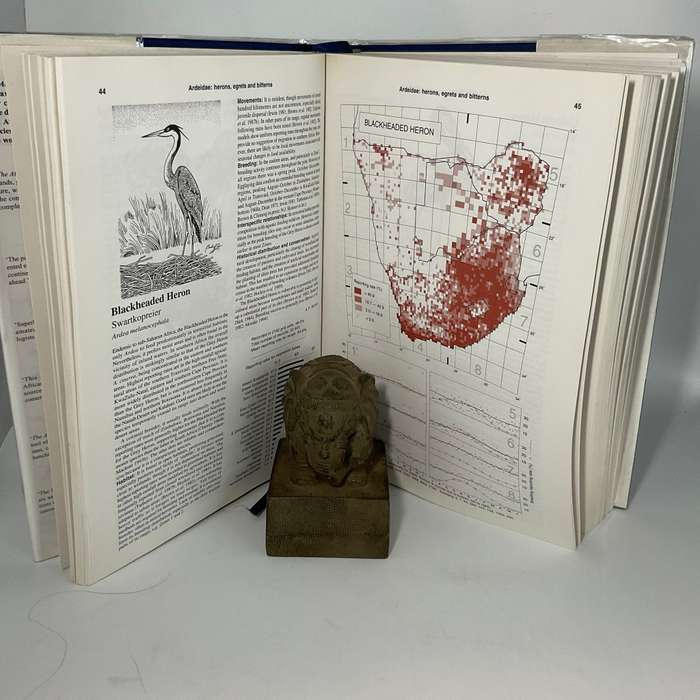 The Atlas of Southern African Birds Volumes 1: Non-passerines and Volume 2: Passerines