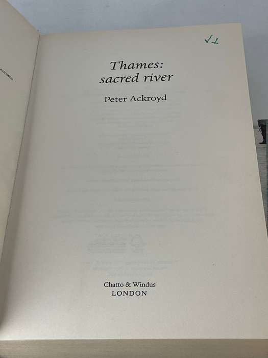 Thames Sacred River by Peter Ackroyd | Hard cover
