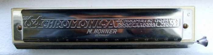 Hohner 64 Chromonica 4 Chromatic Octaves Professional Harmonica Model #280 in C, original box