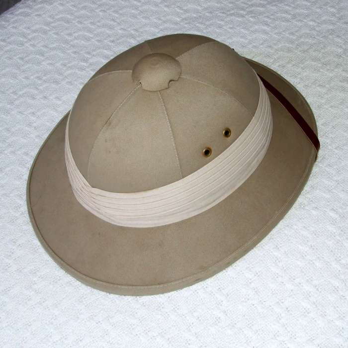OLD CORK MELVILL & MOON PITH HELMET