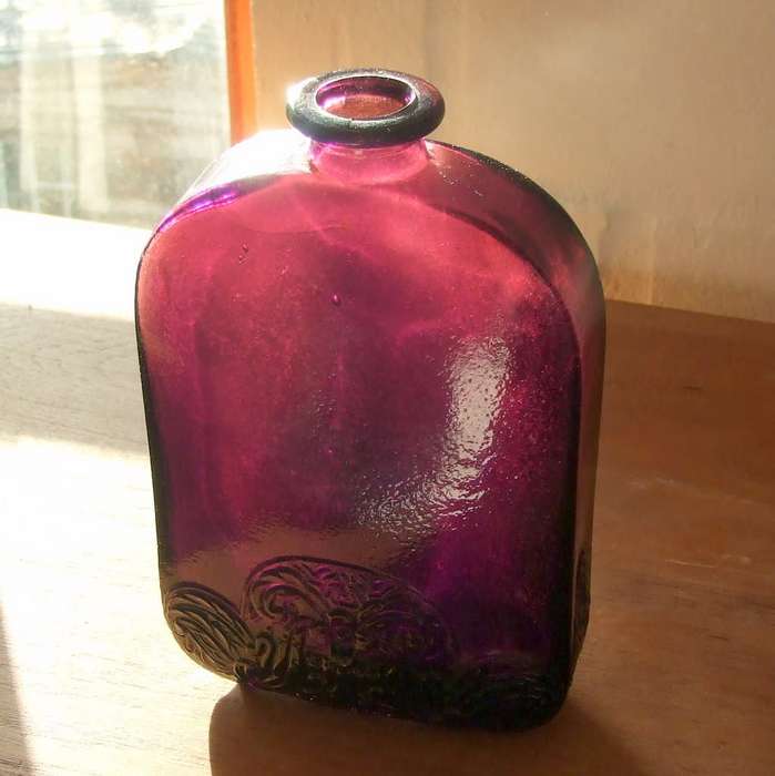 Vintage decorated Vidrios de Levante bottle vase