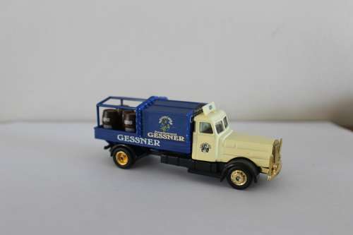 Faun German vintage Beer Truck Gessner Private Brewery 1:87 with beer barrel load