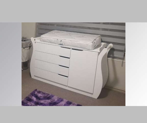 Nursery baby cot and compactum