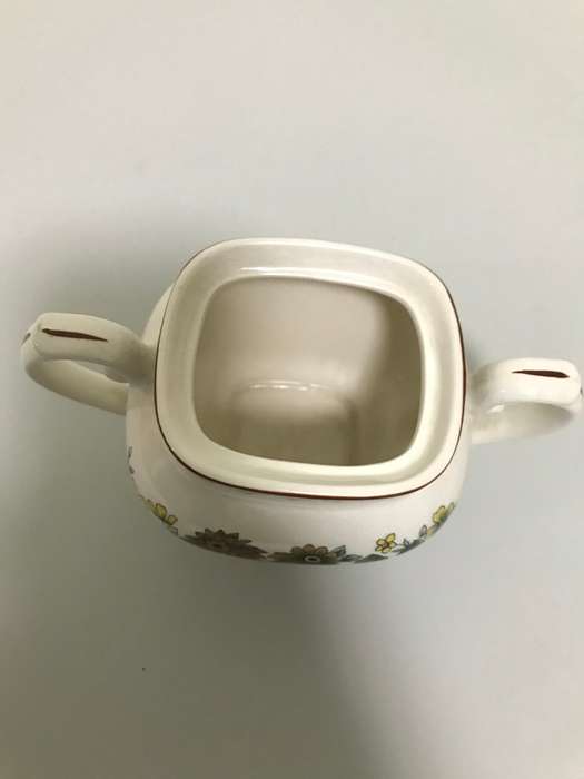 Stunning Display Mandalay Franciscan Vintage Dinner ware Staffordshire England