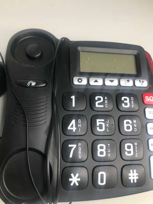 Telephone switchboard LT Big Button multifunction speaker phone AA Batteries x 3 pre owned