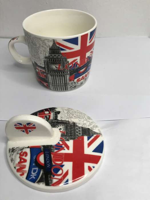 London mug with lid