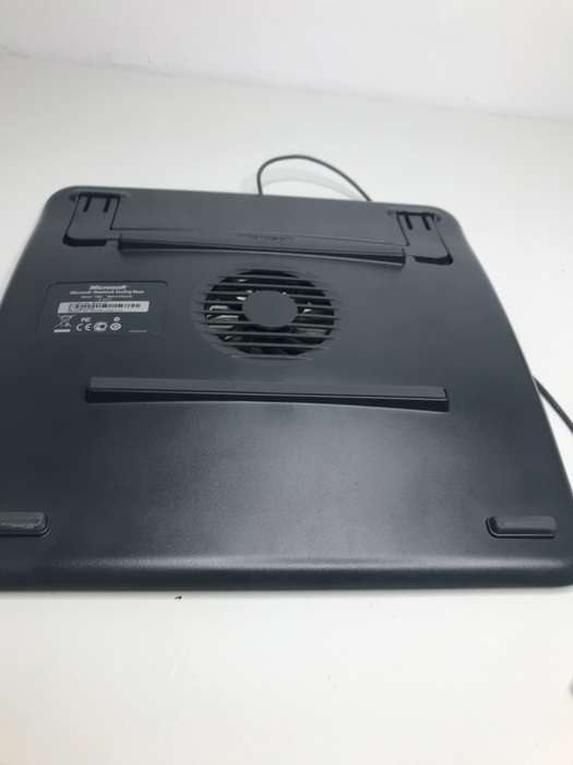 Microsoft Notebook/Laptop Cooling Base model 1388 5v 500mA USB powered