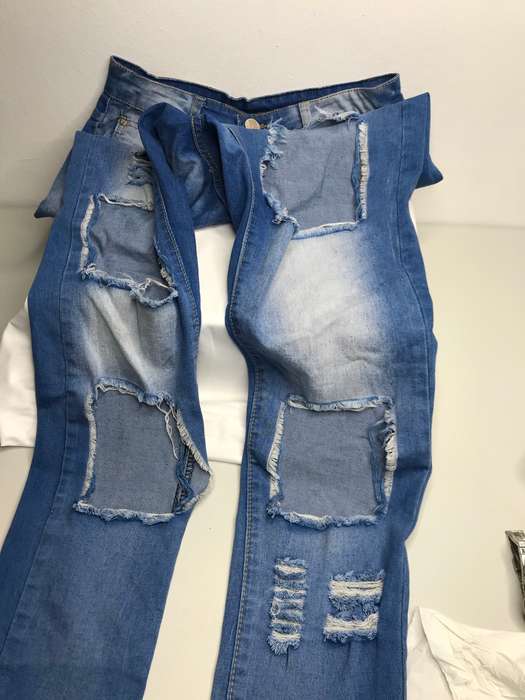 Blue Denim Distressed Straight Leg Slim Fit size 30