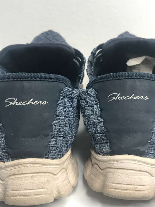 Skechers women's sneakers blue size 6