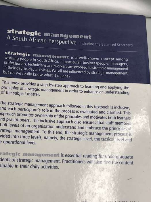 Book Strategic Management An Applied South African Perspective D Rossouw SJ Le Roux