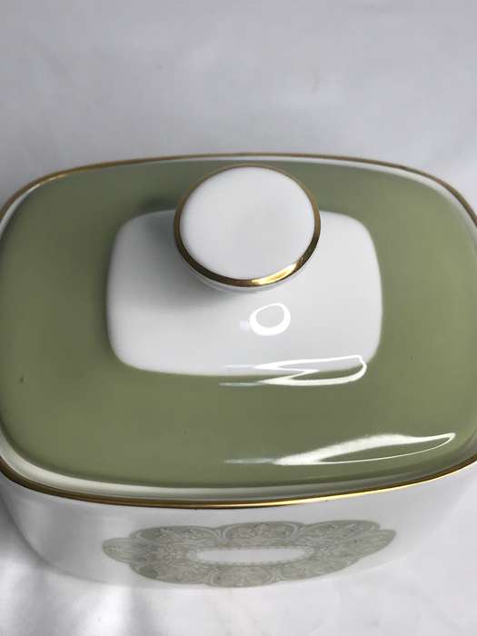 Royal Doulton Sugar Bowl with lid Sonnet H5012 Gold Guilding