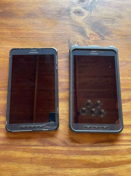 Samsung Galaxy Tab 4 Active 7inch **Working but please read