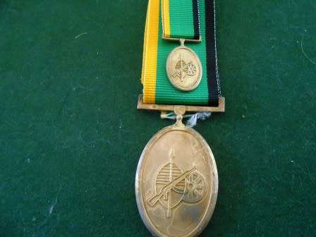 MK Service Medal Set - Gold