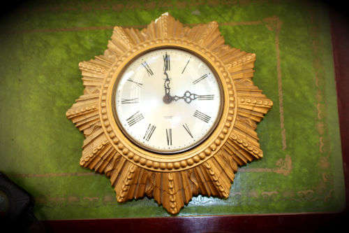 Vintage 1960`s Smiths sectronic battery clock made in England (Not working) 280x280mm