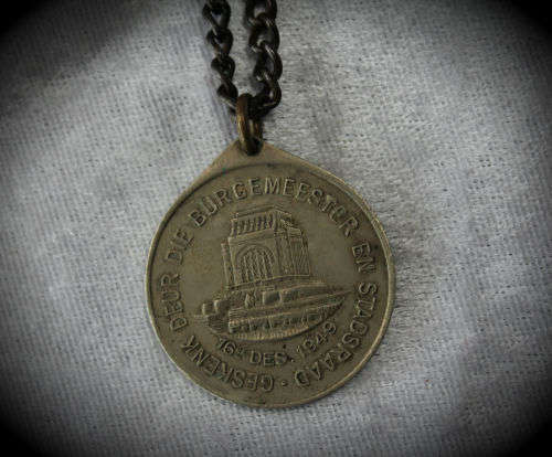 16 Desember 1949 Inwyding van die Voortrekker Monument Medalje 35x2mm