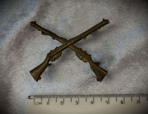 WW2 Australian Army 'Marksman' Trade  Service Badge ¿ Crossed Rifles