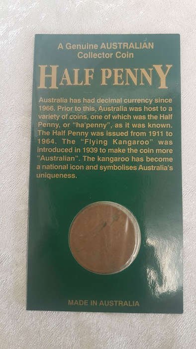 Collector Coin 1962 Australian Half Penny mounted on Card