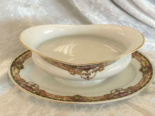 Vintage VICTORIA Czechoslovakia China Floral Gravy Boat 85x225x159mm (2 available)