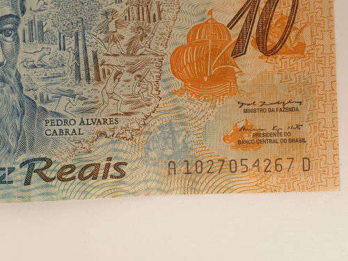 Unciirculated 2000-2001 10 Reais Commemorative issue 500 years of discovery of Brazil