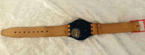 Vintage Pre-owned Swiss Swatch AG 1992 Quartz watch -- working with new battery