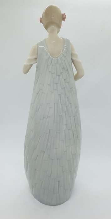 1985 Reflections By Royal Doulton Debut HN 3046 Figurine Hand modelled and signed by P.Parsons