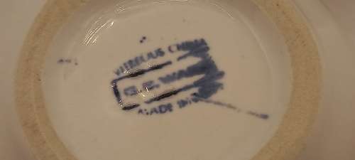 2 x Vitreous China G.C. Ware  Snail dishes made in R.S.A hold 6 snails (60x190x125mm