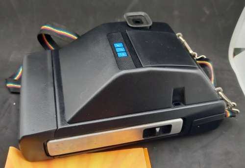 Vintage 1980's Kodak Colorburst 350 Instant Camera with leather Bag and booklet- working