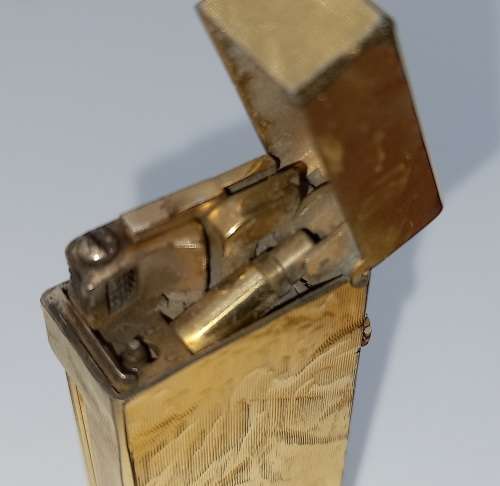 Vintage Dunhill US.RE 24163 Patented Lighter in Box with Instructions -Switzerland,need a service