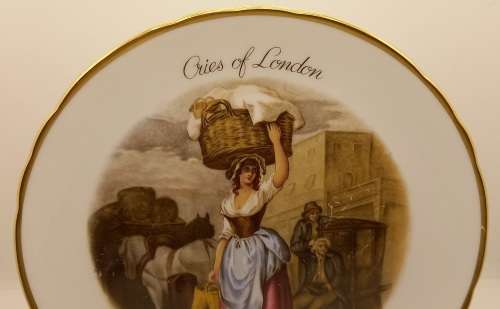 Vintage Tuscan Fine English Bone China'Cries of London' Plate made in England 208mm. Some scratches