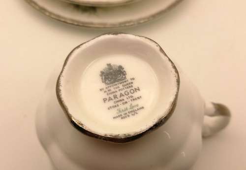 Vintage PARAGON "First love" Trio Stroke-on-Trent,By appointment to The Queen - 5 available