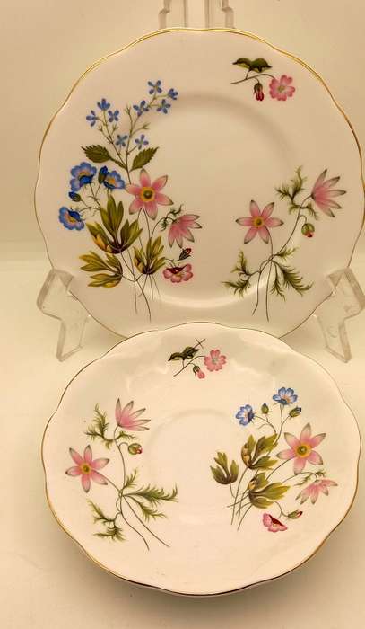 Vintage RICHMOND 'WILD ANEMONE' Bone China Tea Trio Made in England (6 Available)