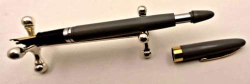 Rare Vintage Pre-owned Sheaffers Lifetime Piston Filling Fountain Pen with No 5 14KT Gold Nib