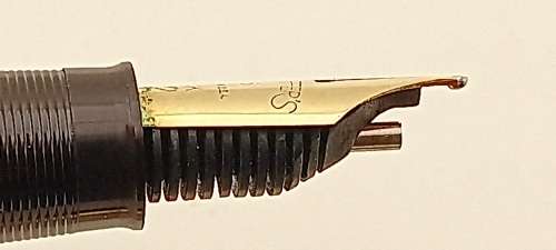 Rare Vintage Pre-owned Sheaffers Lifetime Piston Filling Fountain Pen with No 5 14KT Gold Nib