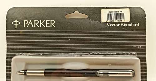 Vintage Parker Vector standard FOUNTAIN Pen in unopened Original Packaging (New Old Stock)