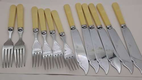 12pc Vintage Chromeplate Sheffield England Fish Cutlery set