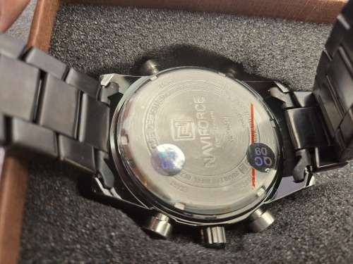 New/old stock NaviForce NF 9097 Quartz watch-still in Box-need battery-metal strap