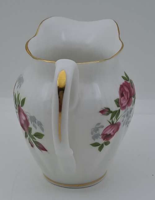 Small Vintage Royal Albert Bone China Creamer 82x95x68mm