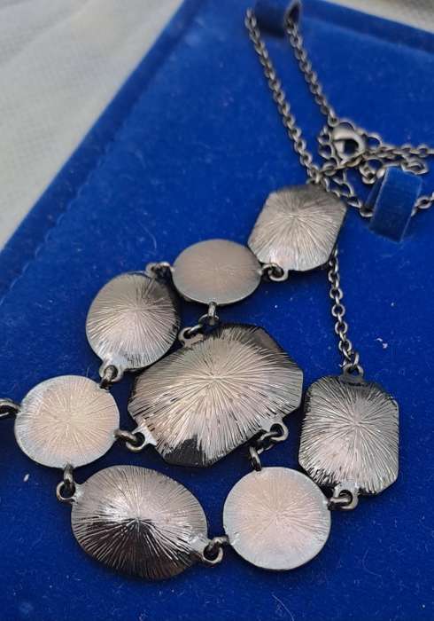 Vintage Necklace in Folder