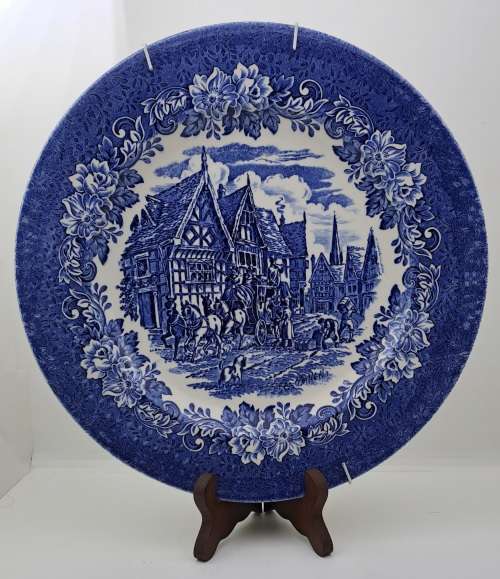 Large Vintage Blue & White Porcelain Plate Coaching Scene  28cm