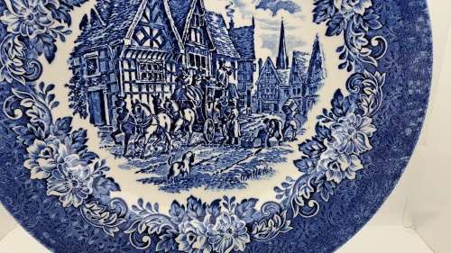Large Vintage Blue & White Porcelain Plate Coaching Scene  28cm