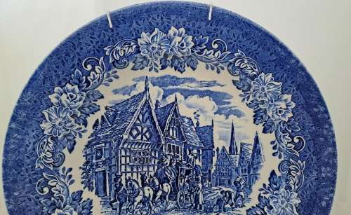 Large Vintage Blue & White Porcelain Plate Coaching Scene  28cm