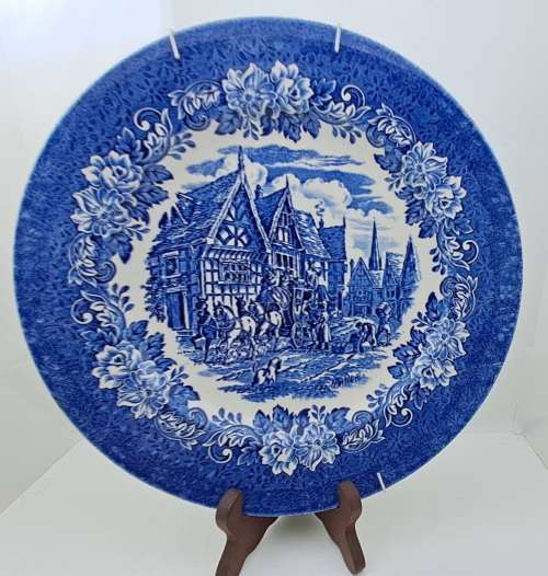 Large Vintage Blue & White Porcelain Plate Coaching Scene  28cm
