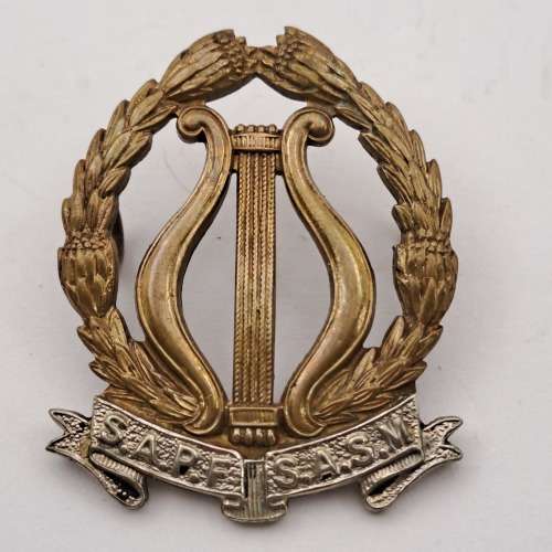 South Africa Permanent Force Band collar badge 38x30mm