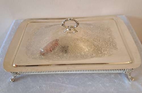Large   Silver-Plate Entree serving Dish with lid.
