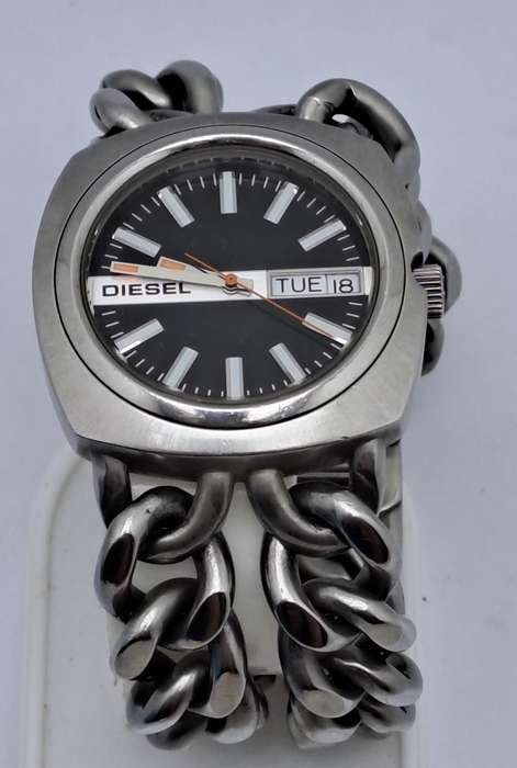 Pre-owned Unused Mens Diesel Solid Stainless steel Quartz Watch -Working -short strap