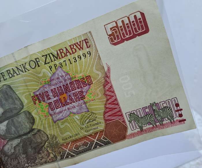 2001 Zimbabwe 500 Dollars Bank note UNC