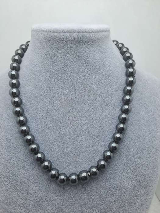 Vintage Hematite Magnetic Beaded necklace-Healing necklace -Therapy necklace