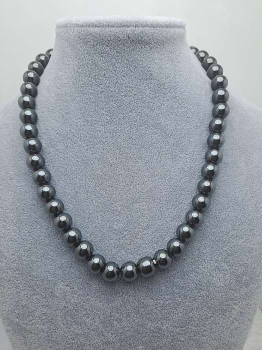 Vintage Hematite Magnetic Beaded necklace-Healing necklace -Therapy necklace